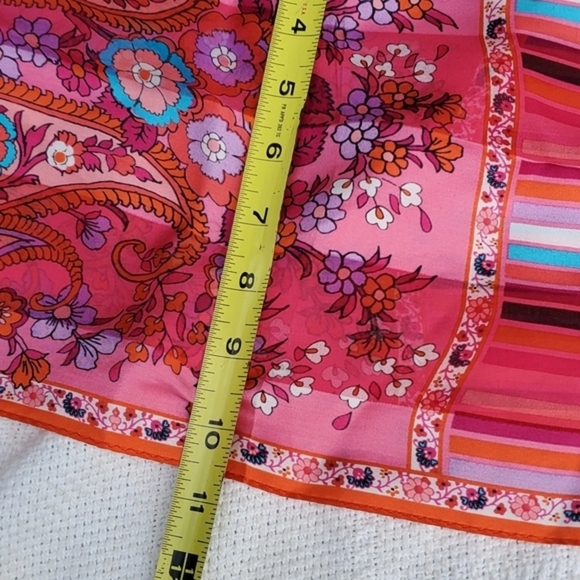 Adrienne Landau‎ Paisley Silk vintage  scarf - Picture 3 of 7